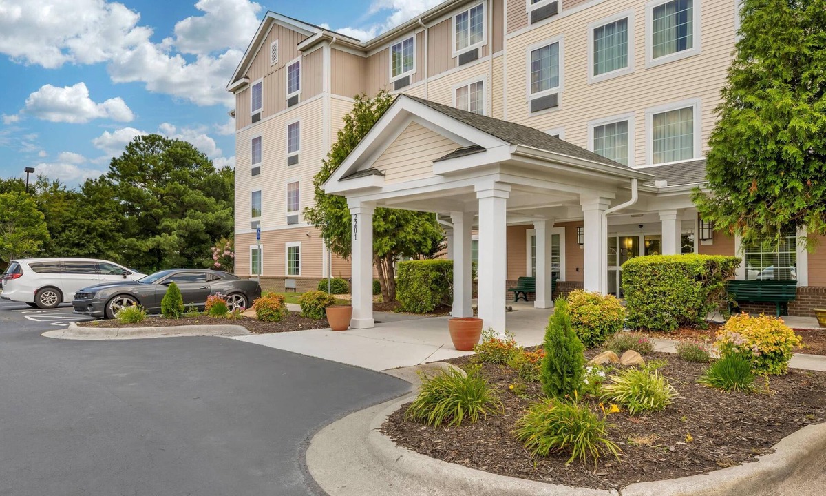 Jacksonville Hotel | MainStay Suites Jacksonville near Camp Lejeune