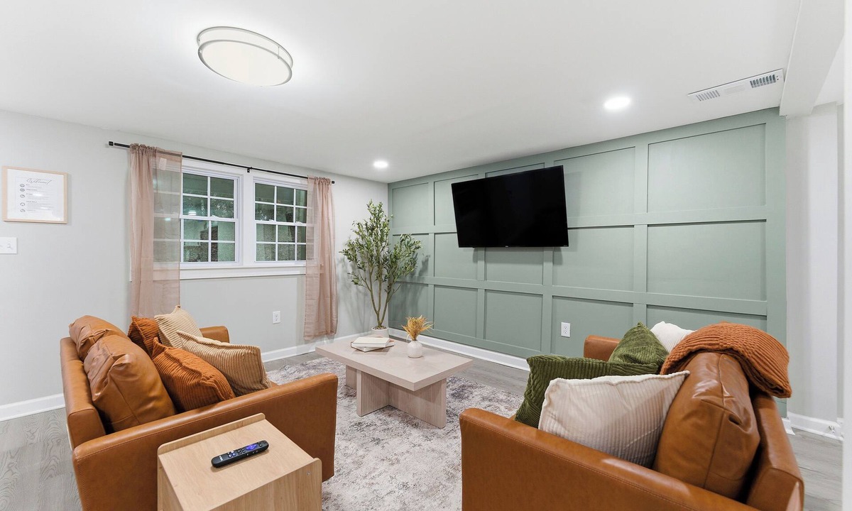 Mableton House | Marvelous 4BR Home w/Fenced Patio & TVs in every room