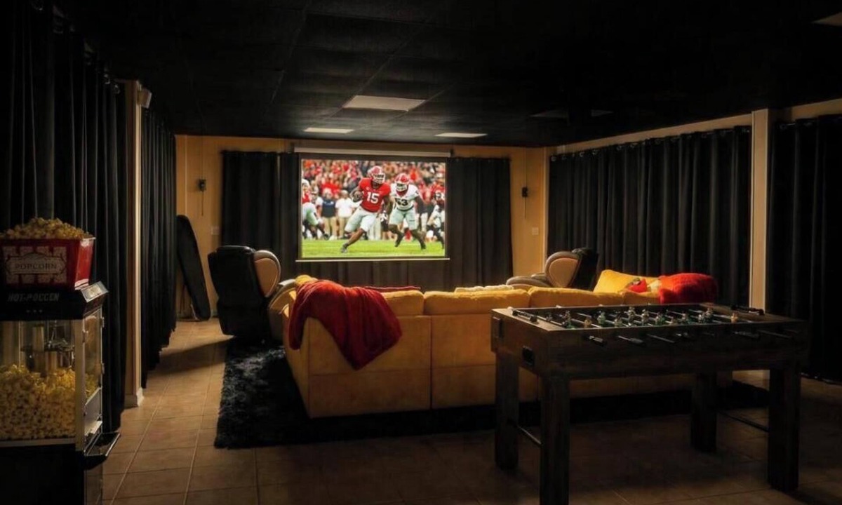 Athens House | Massage Chairs - Theater Room - By UGA - Swing Set