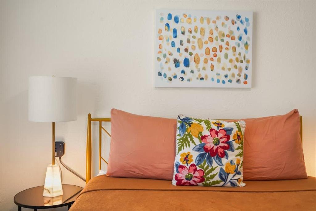 Indian Ridge House | Modern 4BR Disney ESPN Getaway Cheer Soccer Ready