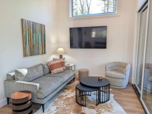 Highlands House | Modern cabin #3 Close to town