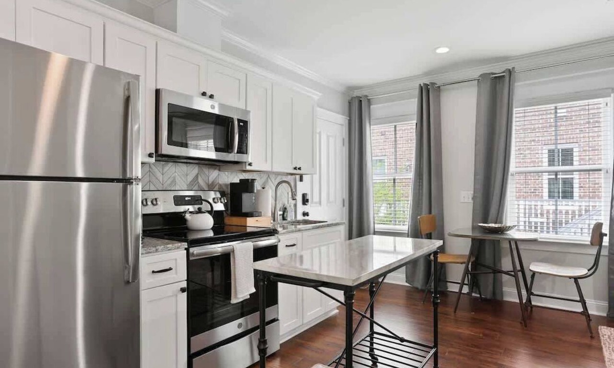 Beach Institute Apartment | Modern Carriage House Suite in Historic District
