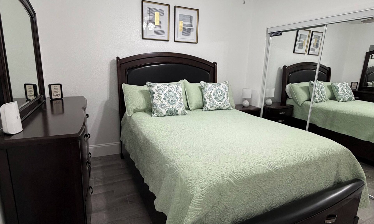 East County Civic Group Apartment | Modern & Cozy Apartment Near Everything You Need!