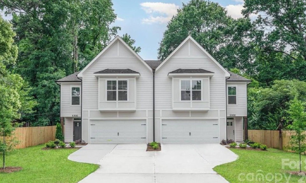 Oakhurst House | Modern luxury 2024 new build house in Charlotte Nc
