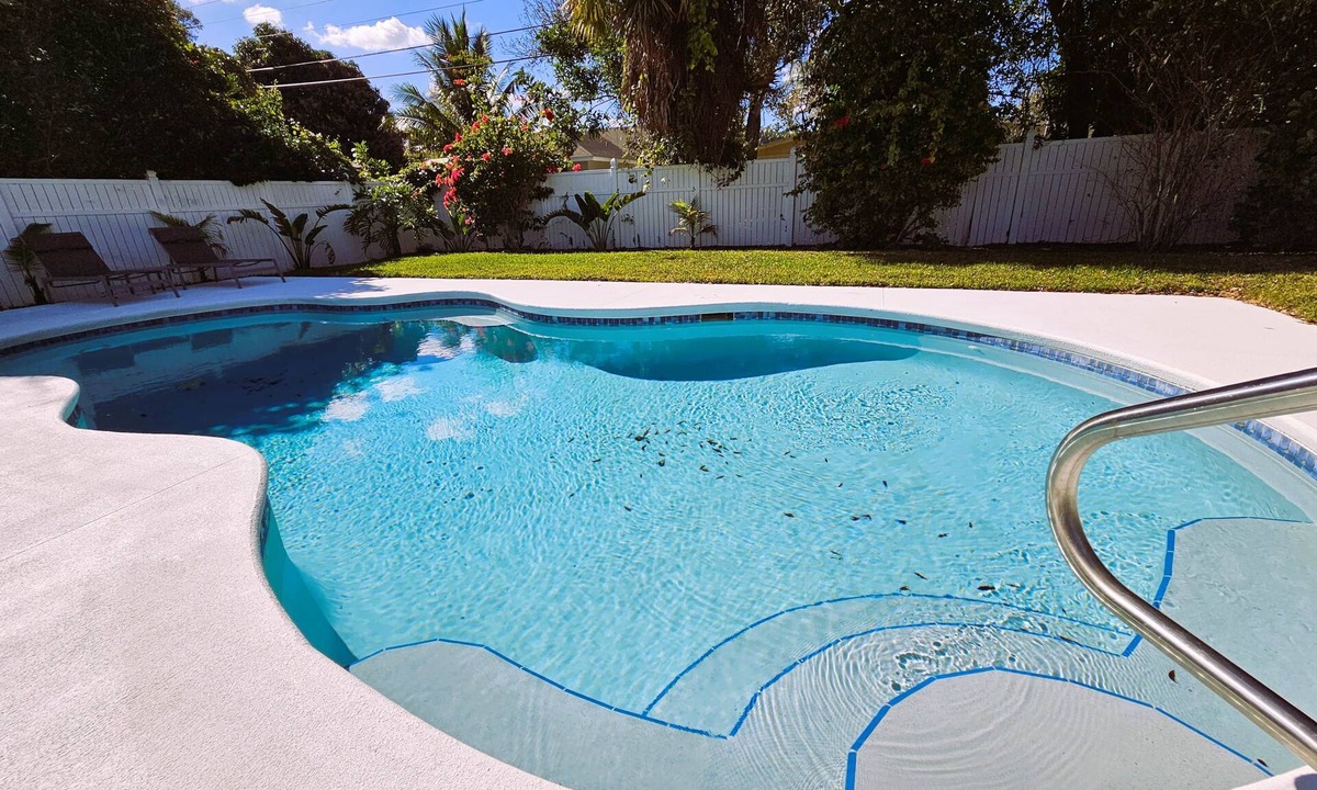 Vero Beach South House | Modern Pool Home- 35th Ave