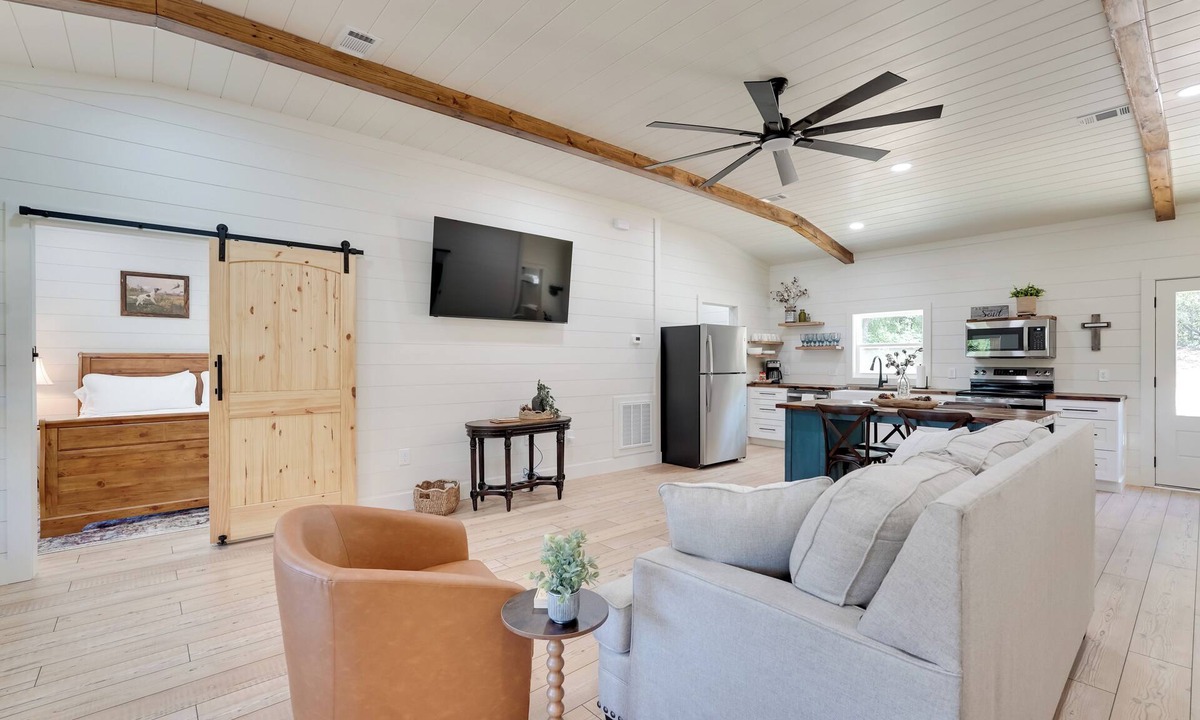 Millen Cottage | Nature-Centric Retreat! Newly Built Millen Cottage