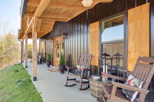 Chestnut Mound House | Nature Meets Nashville! Mtn-View Home in Hickman