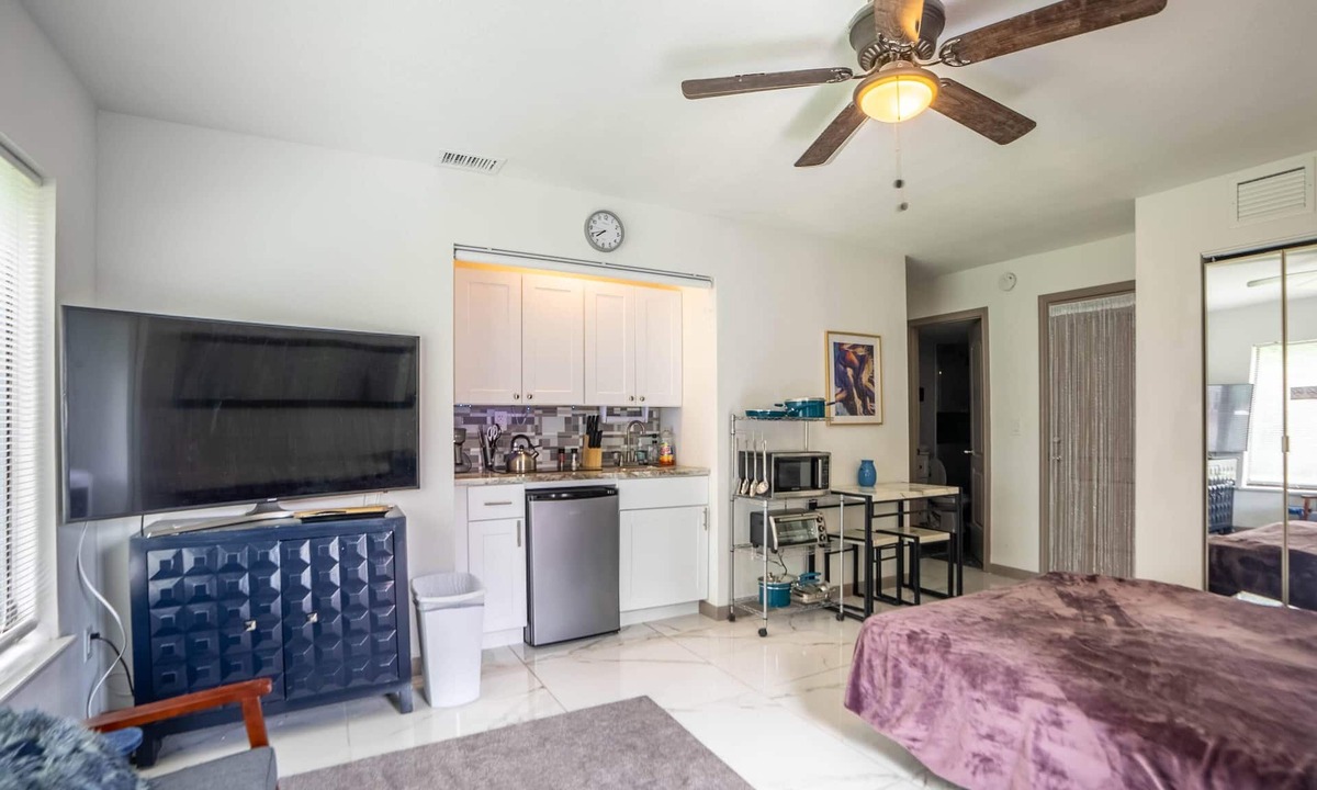 Paradise Lakes Apartment | Newly Remodeled Studio M5-S @ Paradise Lakes Clothing Optional Resort