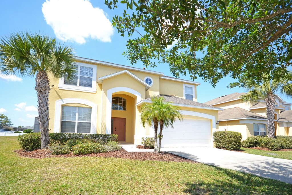 Seasons Villa | Newly updated 6 bedroom pool home in Kissimmee - Spa and games room