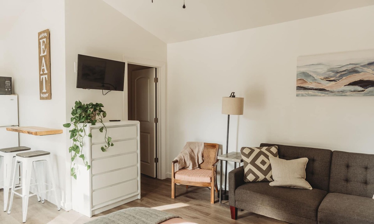 Shell Point Apartment | no longer available