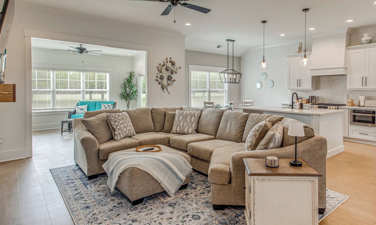 Loris House | Northern Grand Strand! New-Build Home w/Patio