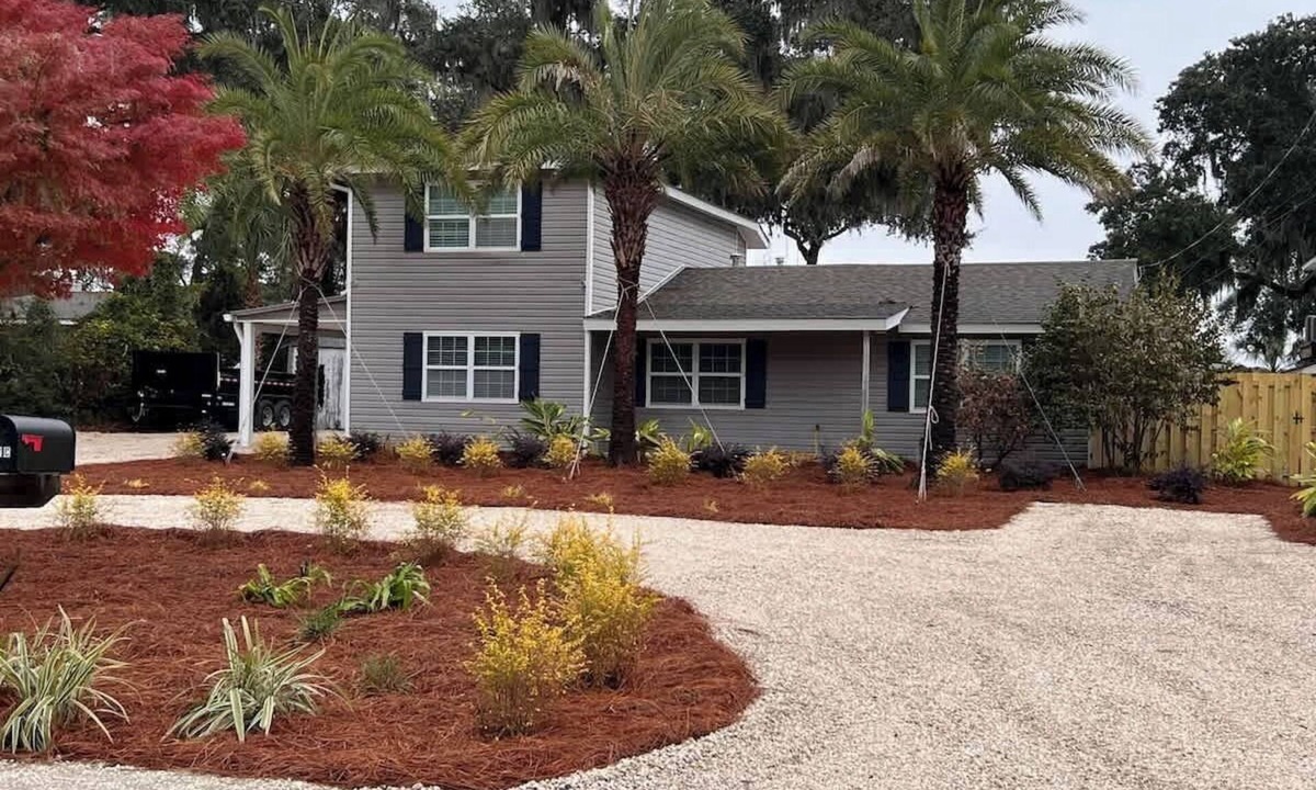 Whitemarsh Island Cottage | Oatland Island Family Cottage 10 minutes from Tybee Island and Historic Savannah