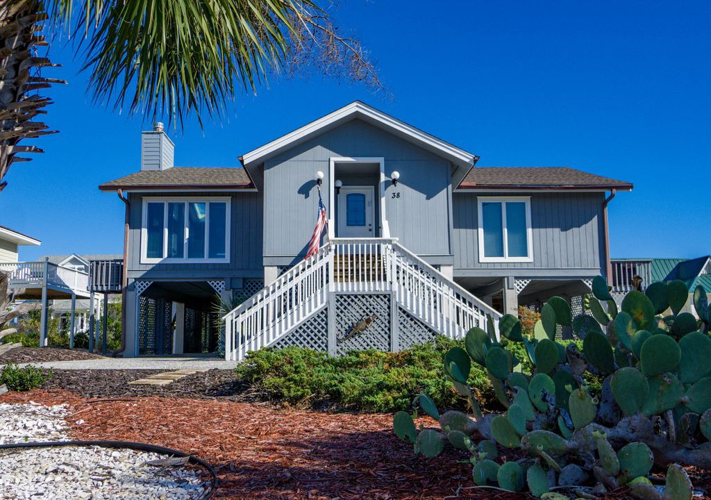 Beachwalk House | Ocean Front Beach House Sleeps 4-6
