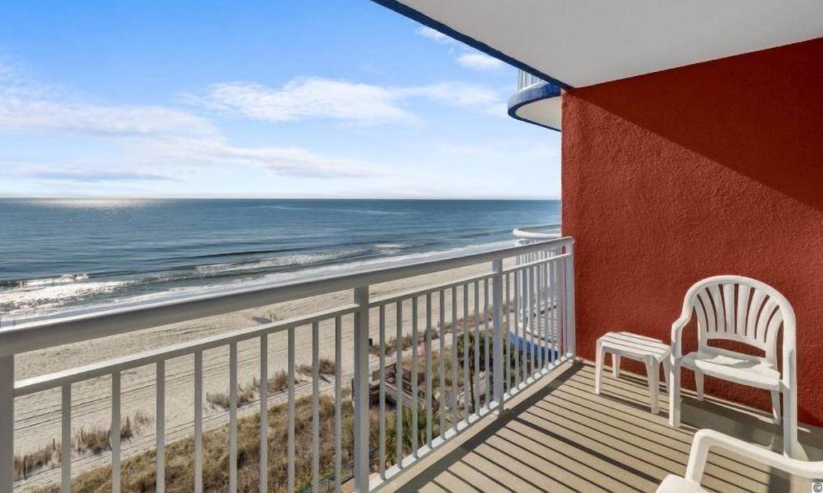 Myrtle Beach Condo | OCEAN FRONT.....Grand Atlantic 705 MYRTLE BEACH ESCAPE!!