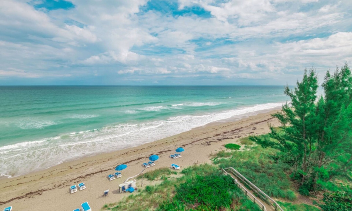 Hutchinson Island South Resort | Ocean Front Two Bedroom Condo, Jensen Beach, FL 2194980