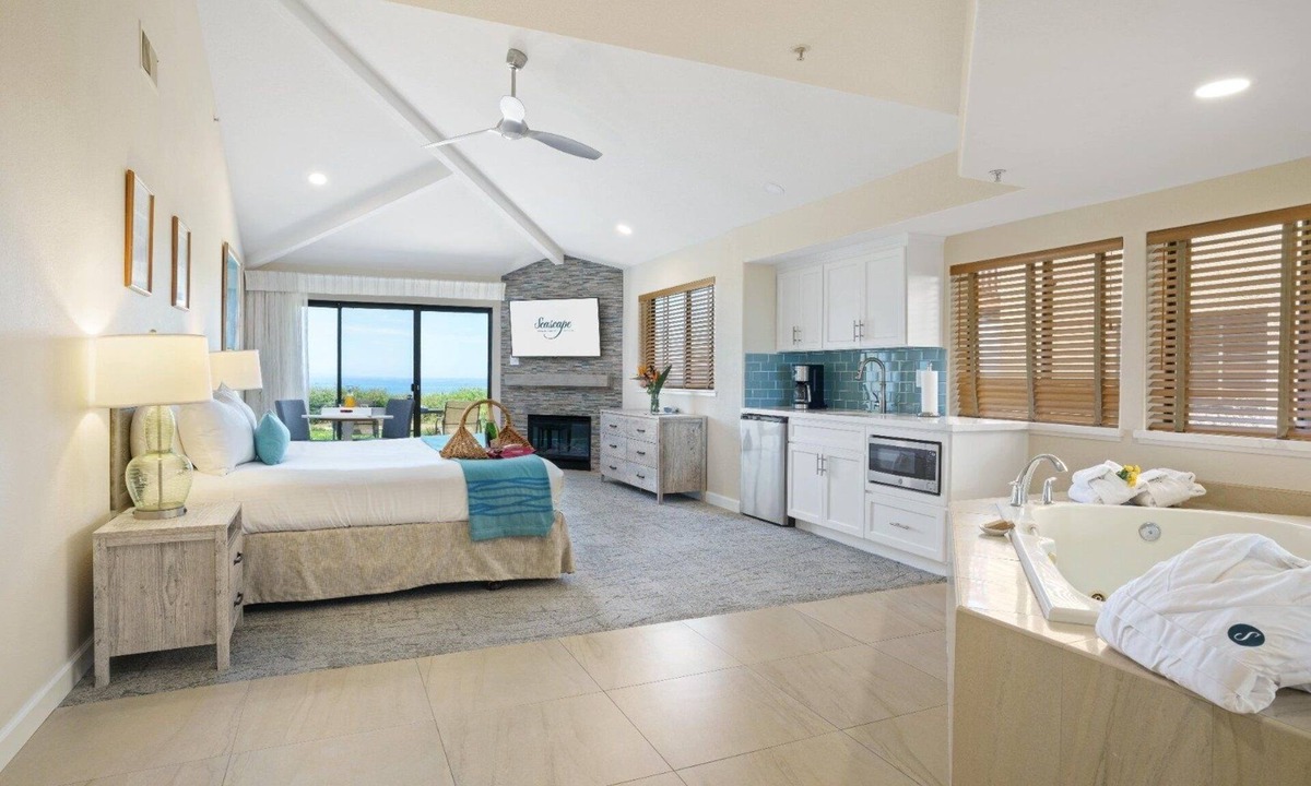 Rio del Mar Hotel | Ocean View Spa Studio