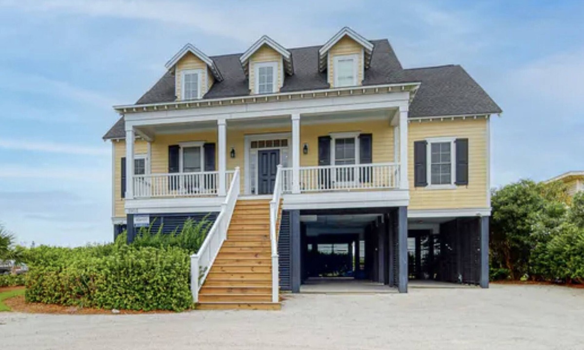 Edisto Island House | Oceanfront 6 Bedroom/5.5 Bath home with elevator and private plunge pool!
