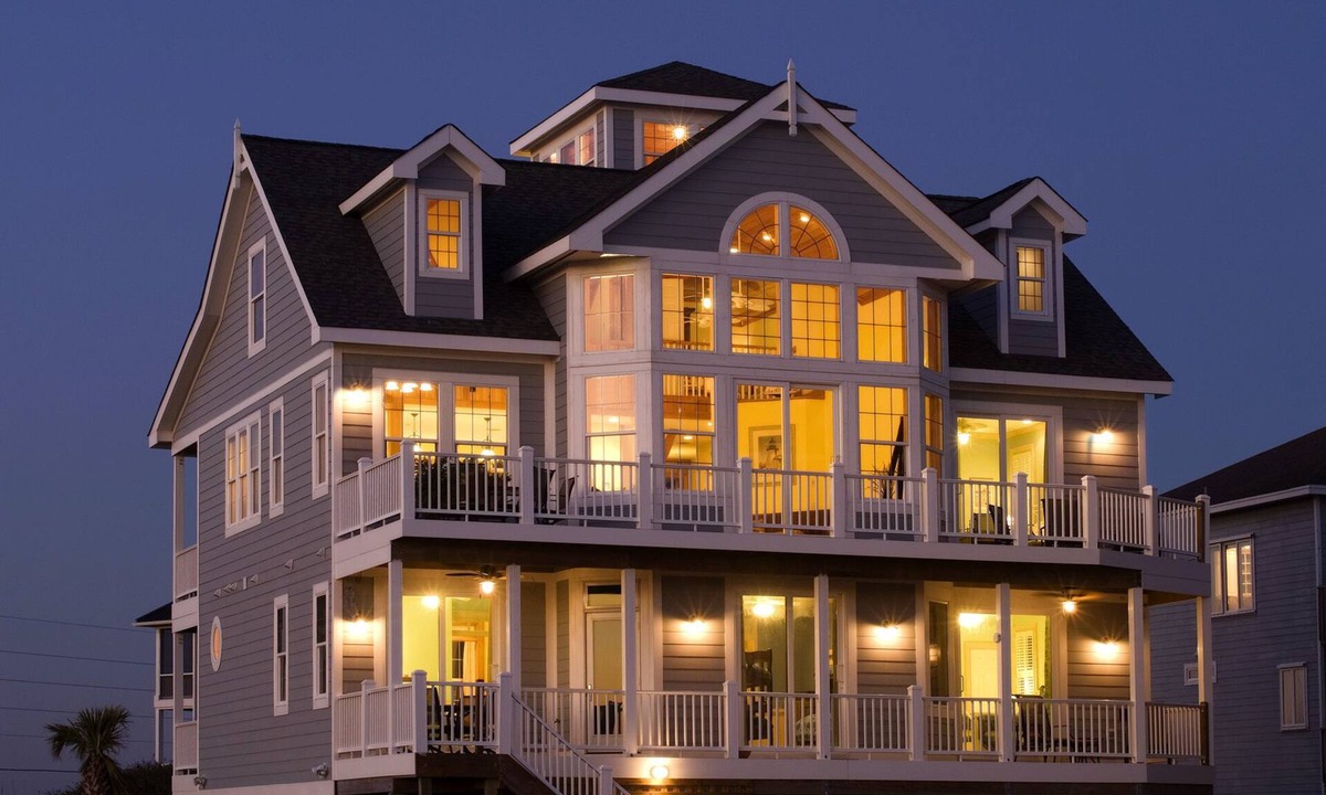 Village of Stump Sound House | OceanFront 7-Bdrm Elevator Pool Tennis Volleyball Putt-Putt HotTub Dog Friendly