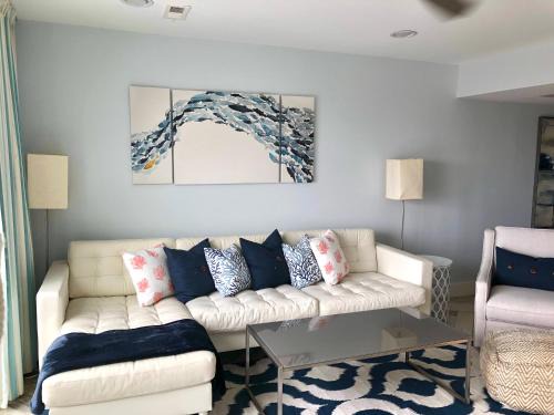 Oceanmarsh Subdivision House | Oceanfront and Beachfront, Unforgettable Vacation