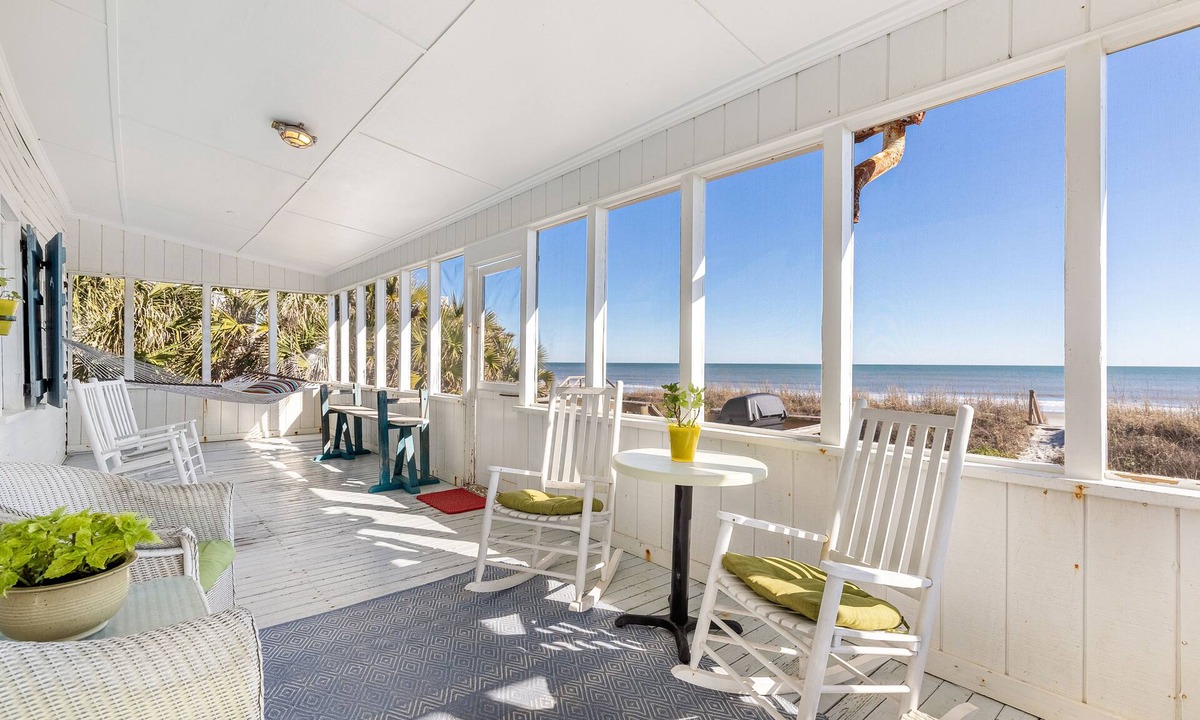 Folly Beach House | Oceanfront Home/Pet Friendly/Screened Porch/4 Bedrooms/1 Bath/Sleep 8