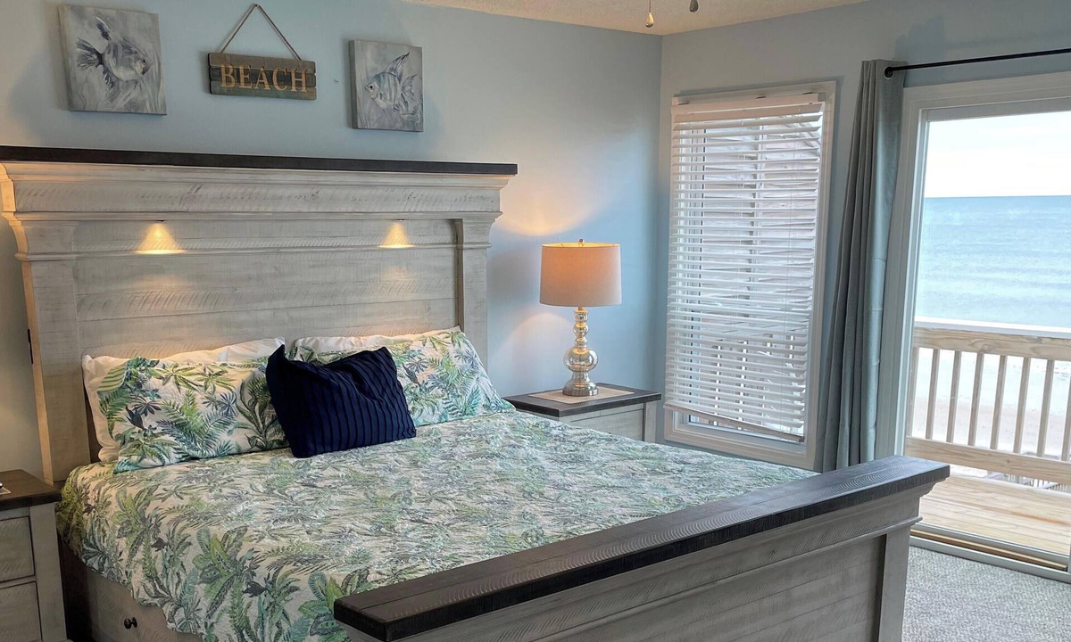 Sneads Ferry House | OCEANFRONT ! Family fun steps from the beach! Pet friendly, linens included!