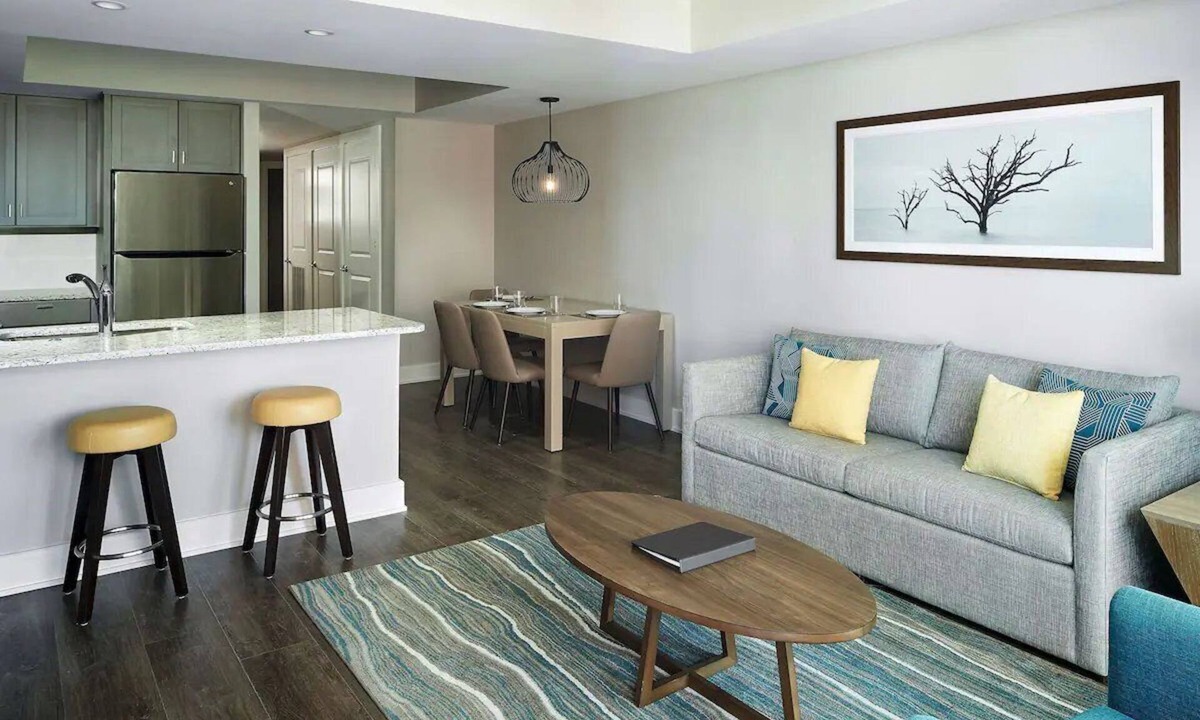 Downtown Myrtle Beach Hotel | Oceanview Suite with Private Balcony & Full Kitchen for a Beachside Retreat