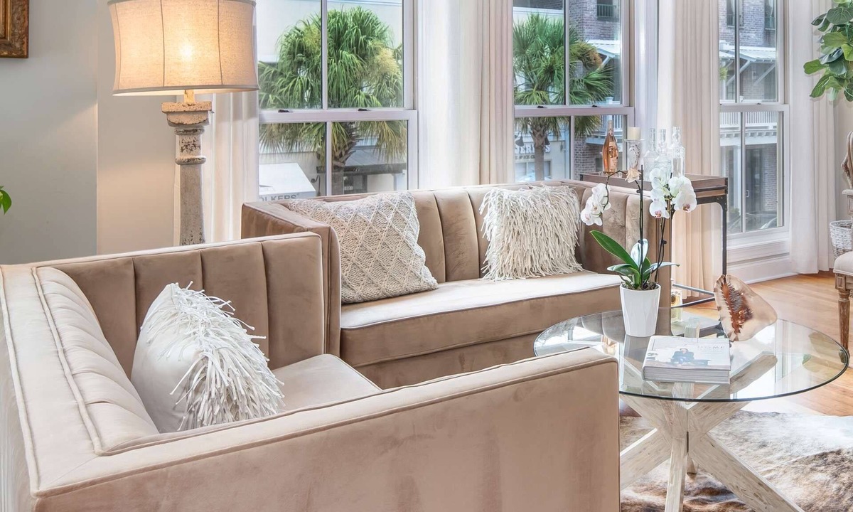 Old Town Bluffton House | Old Town Bluffton Charm-Beautiful Villa on Promenade, Walk to River, Restaurants, Shops & Galleries