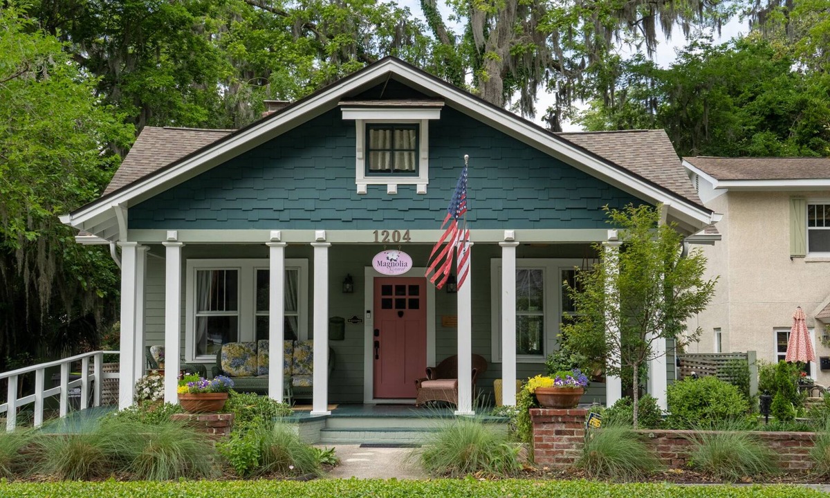 Uptown Cottage | Original Craftsman Cottage