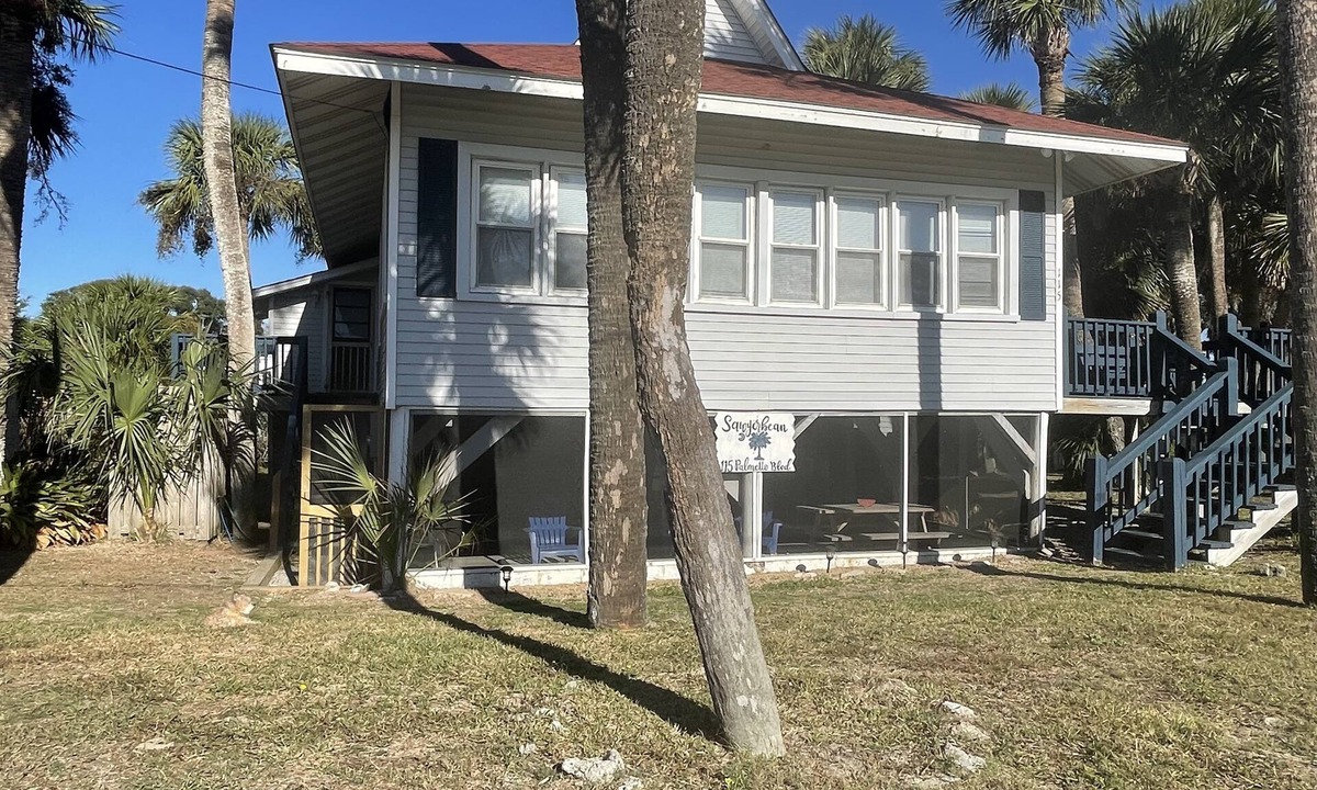 Edisto Island House | Original Edisto Beach Cottage Across the Street from the Beach