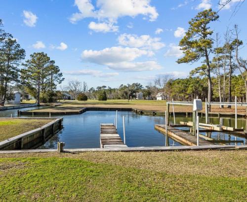 Straits House | Otter Banks Retreat