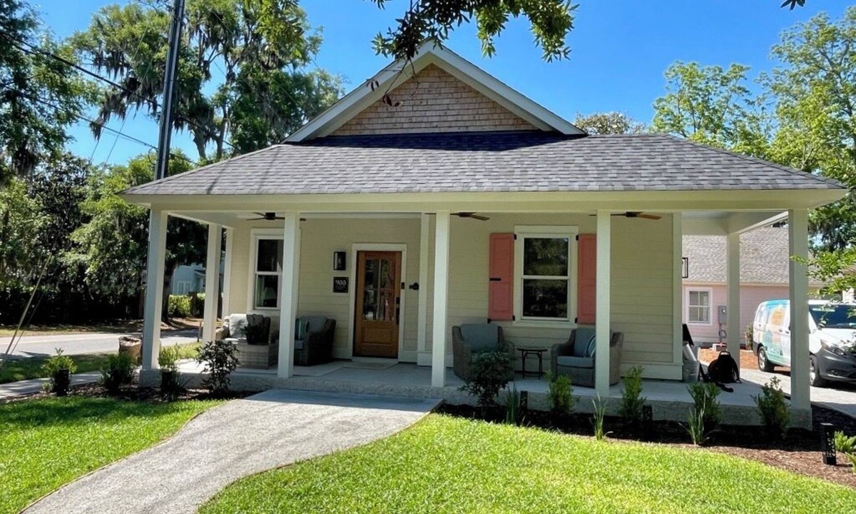 Uptown Cottage | Palm Cottage, brand new 2 bedroom 2 bathroom in enchanting Beaufort