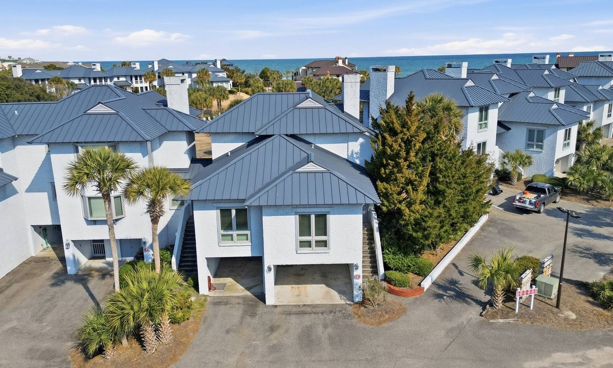 Debordieu Colony Villa | Palmetto Place, Beachfront Villa with Resort Perks