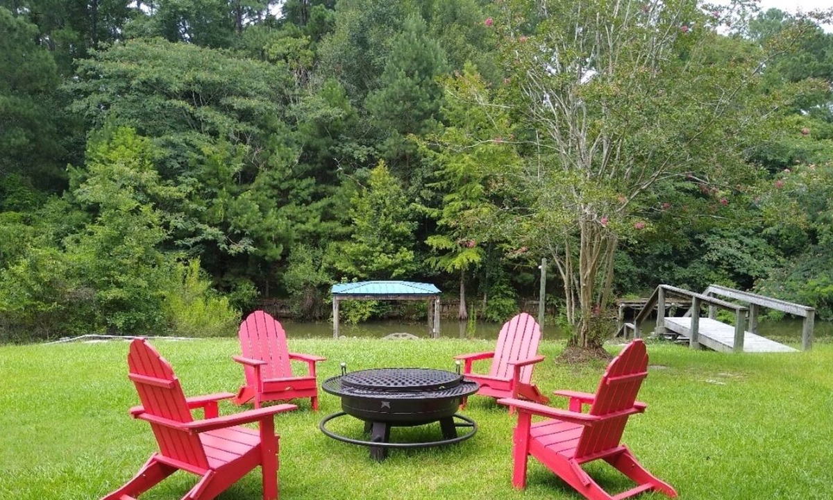 Summerton House | Peaceful Cove Home with Pool