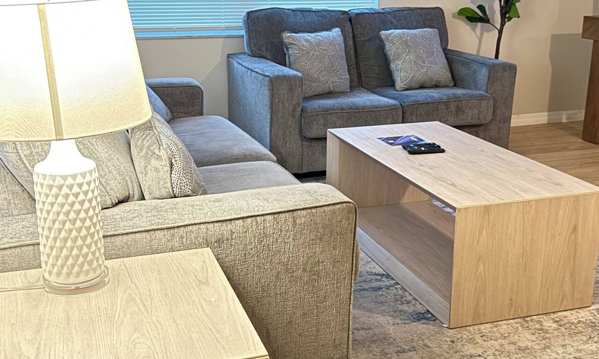 Zephyrhills Apartment | Peaceful Florida Escape 2Bedroom 2 Bath, CLEAN, Comfortable & Convenient.