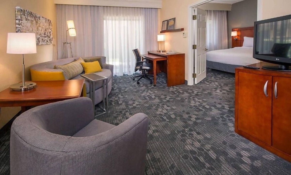 University Place Hotel | Peaceful Getaway | Gym, Pet-Friendly | Near Music Pavilion & UNC Charlotte