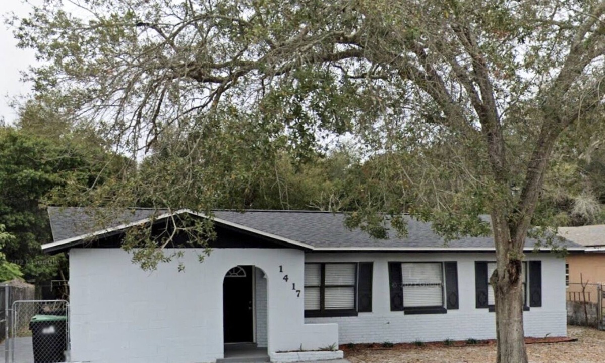 Pine Hills House | PeacefulThree Bedroom Two Bathroom Located Close To Disney And Universal Studios