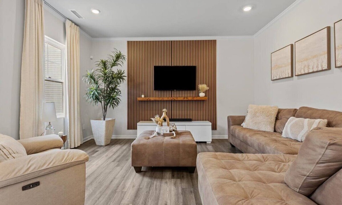 Wake County House | Perfect 4BR Sleeps 10 Family and Pet Friendly