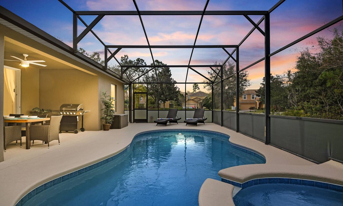 Calabria Villa | PerfectVacationHome5/4 Sleep12close to DisneyWorld, great forfamily gathering