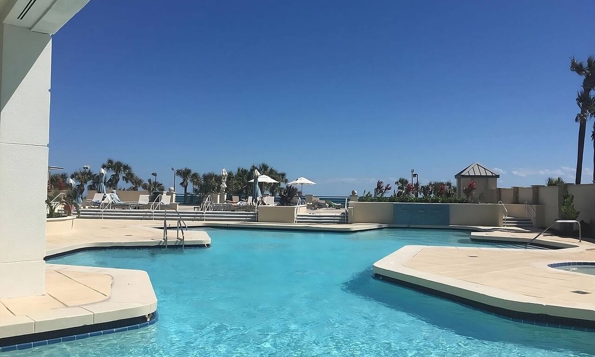 Brush - Stewarts Apartment | Pet-friendly Property with Outdoor Pool, Walk to Daytona Beach!