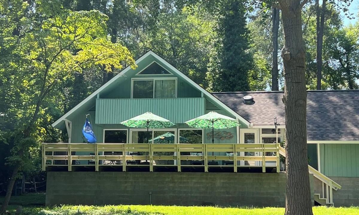 Prosperity House | Piddle Point in Prosperity: Sunset views, deep water dock, and wildlife galore!
