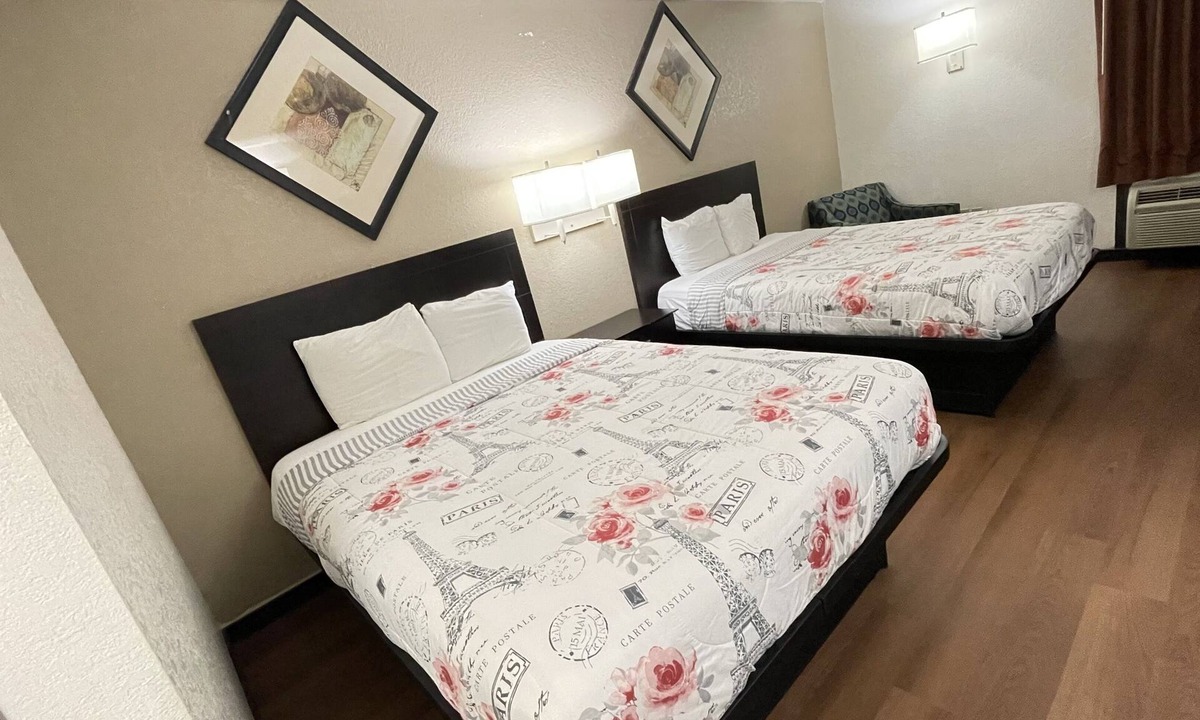 Pinckneyville Hotel | Pinckeyville Inn and Suites