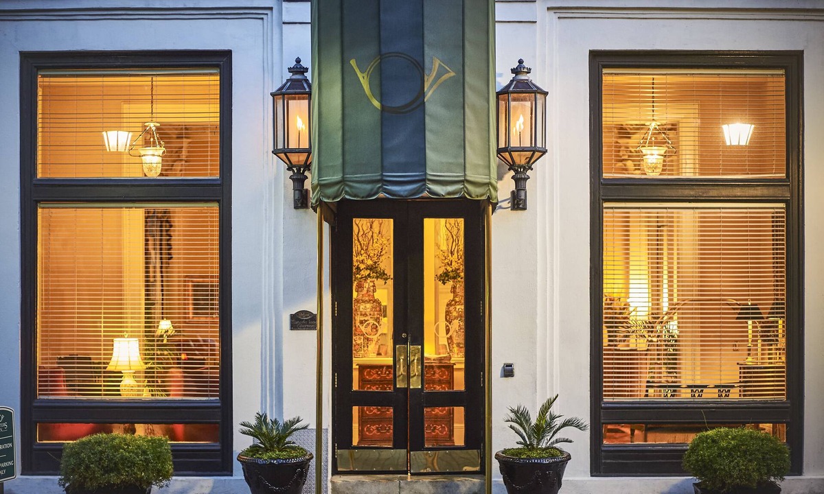 Historic District - North Hotel | Planters Inn on Reynolds Square