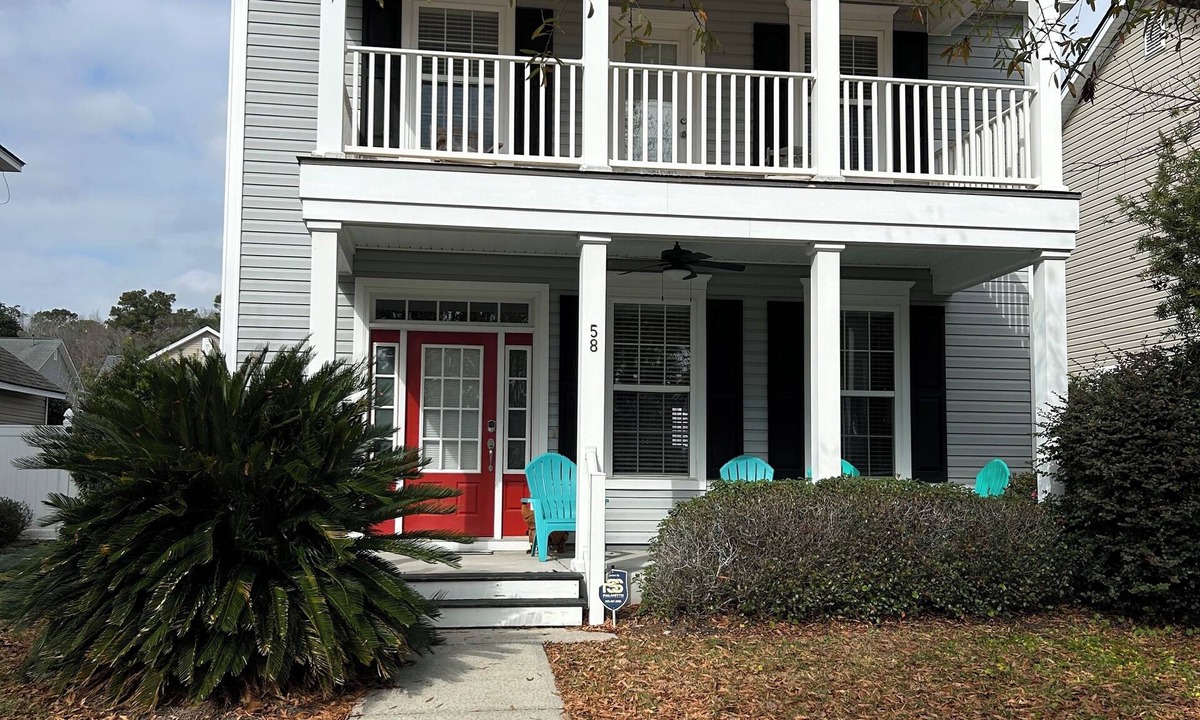 Bluffton House | Pond View near Old Town Bluffton