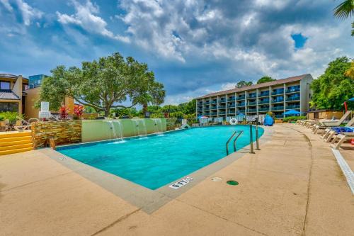 Folly Field House | Pool & Beach! Lagoon-View Island Club Resort Condo