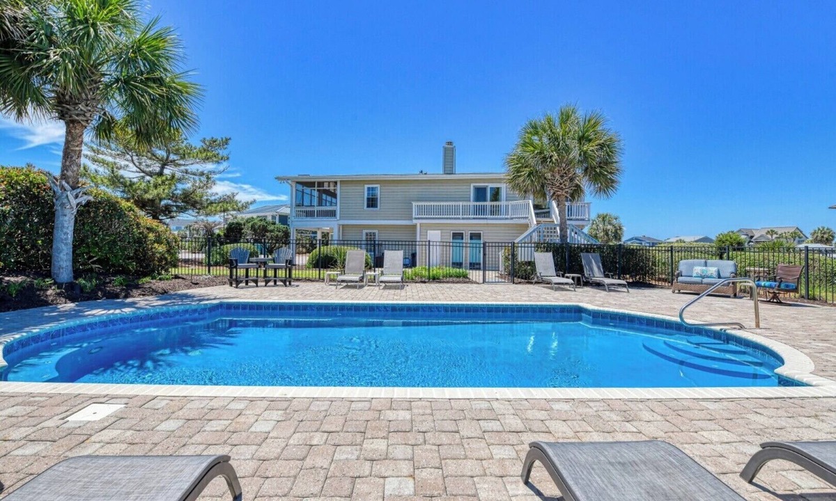 Inlet Harbour House | Pop's Place in the private gated community of Inlet Harbour