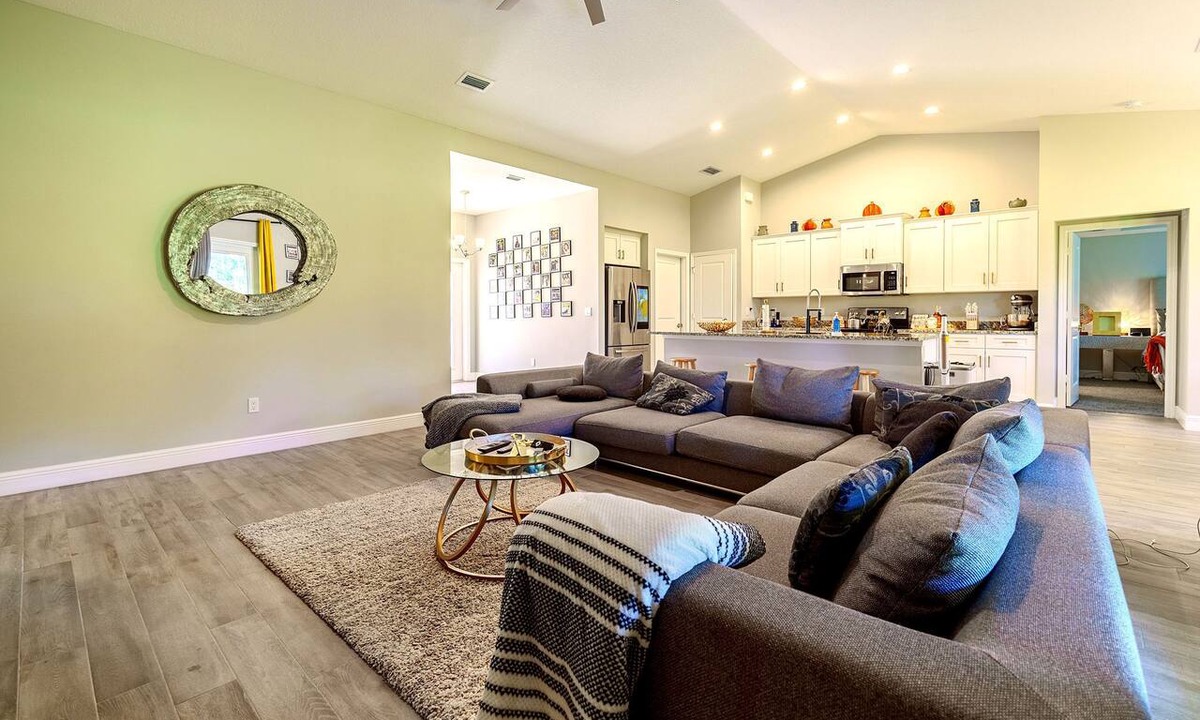 Port Saint Lucie House | Port St Lucie Room