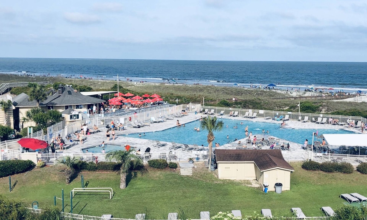 Folly Field Condo | PRAY FOR FL, NC, GA , stay safe! 2bdrm, 2 bath, 4th floor