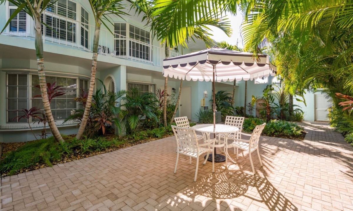 Jog Road Condo | Pristine Beach Hideaway steps from the Beach in Delray Beach
