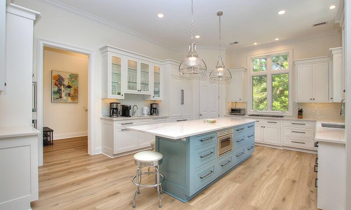 Sea Pines House | Private Pool/Spa, Walk to the Beach & Close to South Beach Marina and Salty Dog