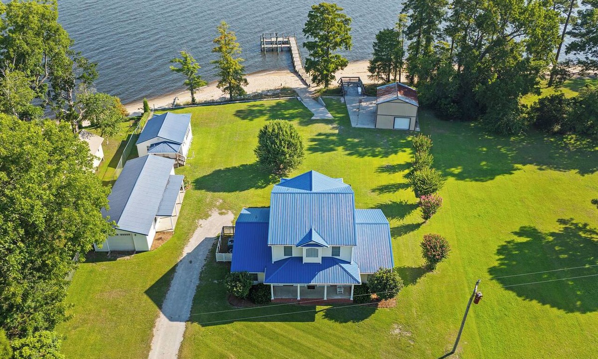 Pinetown House | Private waterfront property on the Pamlico